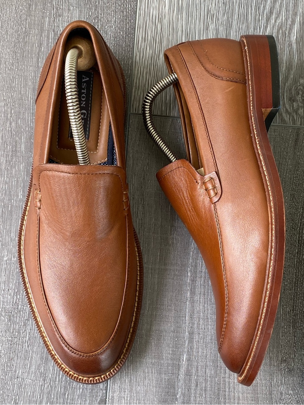 NEW Aston Grey Salkin Men’s Leather Loafers Size 8